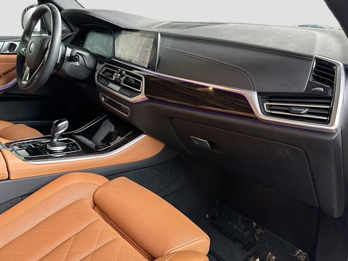 Used 2023 BMW X5 xDrive40i w/ Parking Assistance Package image 31