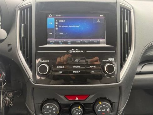 Used 2024 Subaru Forester AWD/4WD image 16