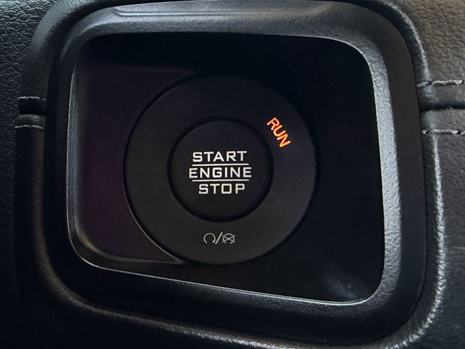 Used 2024 Jeep Wrangler Unlimited Rubicon AWD/4WD image 21