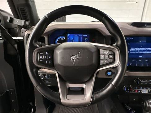 Used 2022 Ford Bronco Wildtrak AWD/4WD image 7