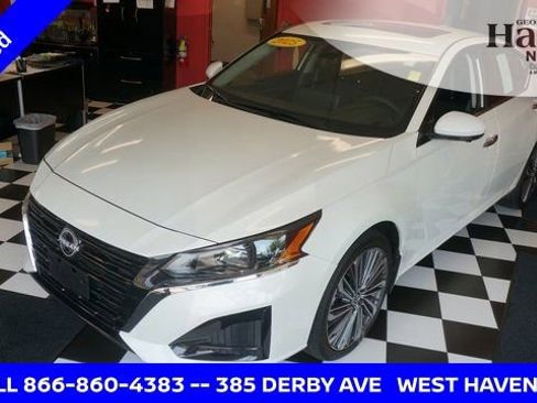 Certified 2025 Nissan Altima 2.5 SL image 2