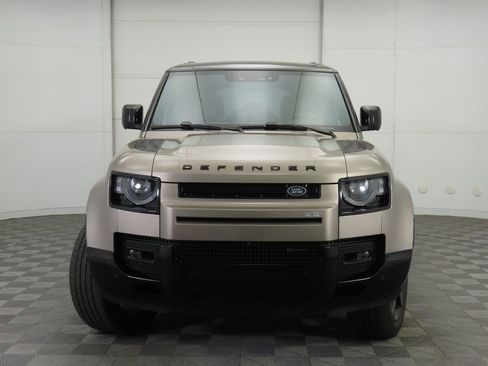 Used 2023 Land Rover Defender 110 X-Dynamic SE image 2