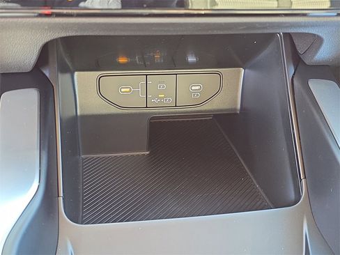 New 2026 Kia Sorento LX image 25