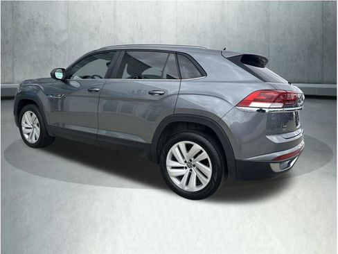 Used 2023 Volkswagen Atlas Cross Sport SE AWD/4WD image 9