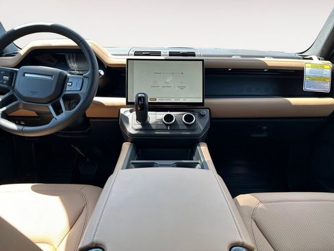 New 2026 Land Rover Defender 110 X-Dynamic SE AWD/4WD image 11