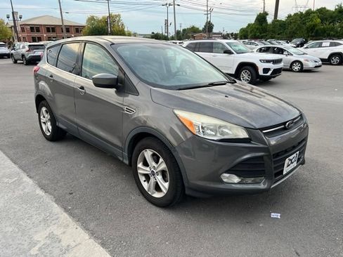 Used 2014 Ford Escape SE FWD image 3