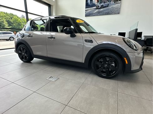Certified 2024 MINI Cooper S FWD image 4