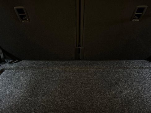 New 2026 Volkswagen Atlas SE image 15