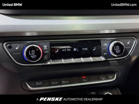 Used 2018 Audi SQ5 Prestige w/ Prestige Package AWD/4WD image 11
