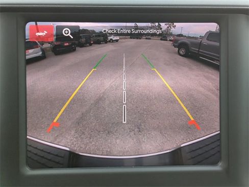 Used 2024 RAM 2500 Tradesman w/ Chrome Appearance Group image 21