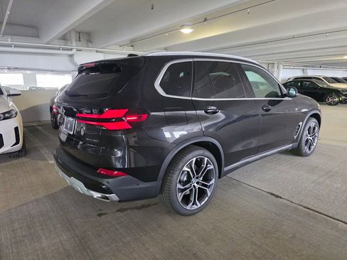 New 2026 BMW X5 sDrive40i w/ Premium Package RWD image 4