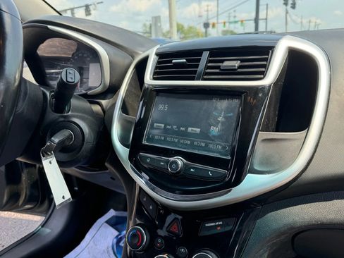 Used 2017 Chevrolet Sonic LT image 23