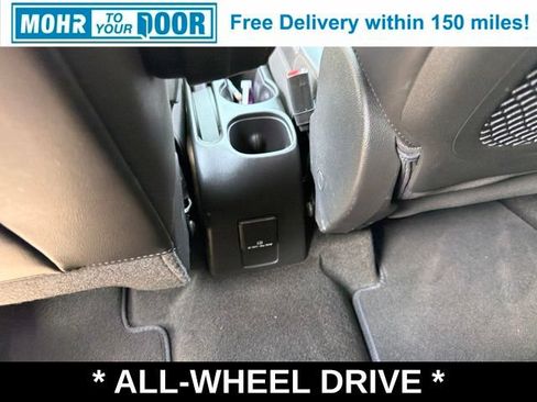 Used 2022 Chevrolet Trax LT w/ Driver Confidence Package AWD/4WD image 38