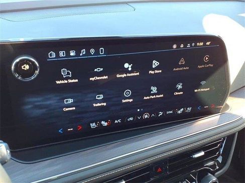 New 2026 Chevrolet Suburban Premier w/ Sun And Tow Package image 22