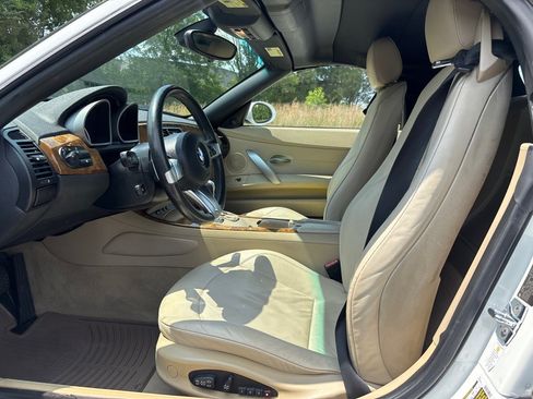 Used 2008 BMW Z4 3.0i RWD image 10