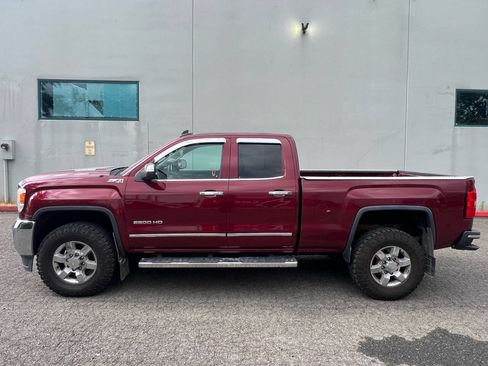 Used 2015 GMC Sierra 2500 SLT AWD/4WD image 2