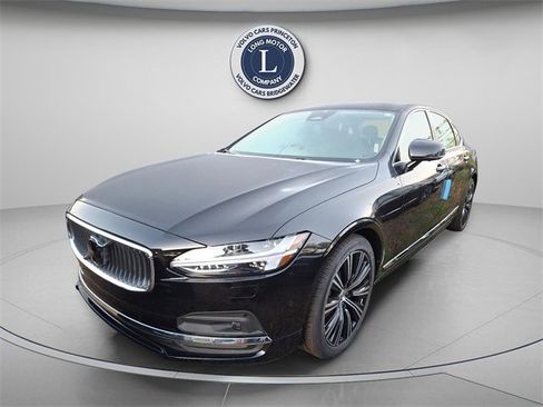 New 2025 Volvo S90 B6 Plus image 2