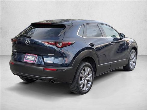 Used 2021 MAZDA CX-30 FWD 2.5 S w/ Select Package image 2