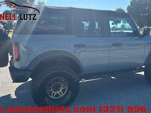 Used 2022 Ford Bronco Badlands w/ Sasquatch Package image 9
