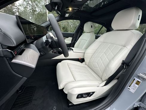 New 2026 BMW 530i w/ M Sport Package image 13