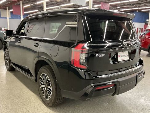 Used 2026 Nissan Armada SL w/ Captain's Chari Seat Package AWD/4WD image 7