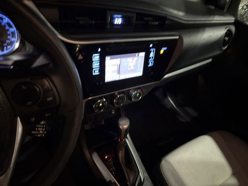 Used 2019 Toyota Corolla L image 13