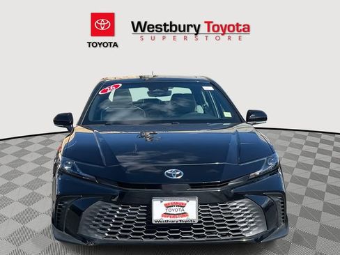 Certified 2026 Toyota Camry SE w/ Convenience Package image 3