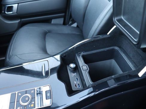 Used 2018 Land Rover Range Rover HSE image 37