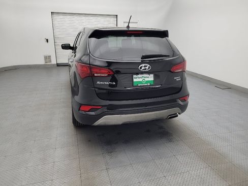 Used 2018 Hyundai Santa Fe Sport image 6