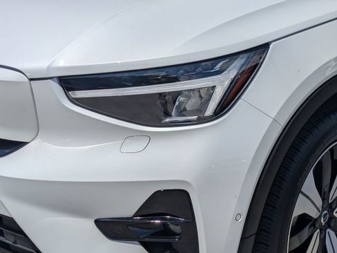 Certified 2023 Volvo C40 P8 Recharge Plus w/ Climate Package AWD/4WD image 9