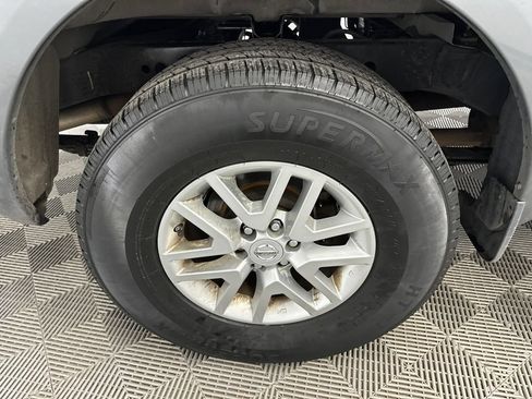 Used 2016 Nissan Frontier SV w/ SV Value Truck Package RWD image 17