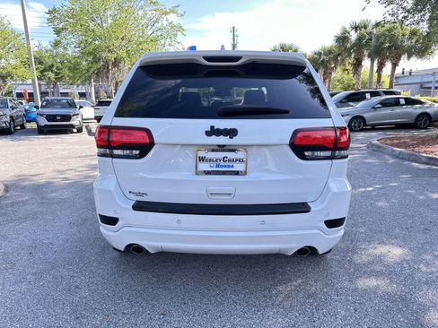 Used 2015 Jeep Grand Cherokee Altitude image 5