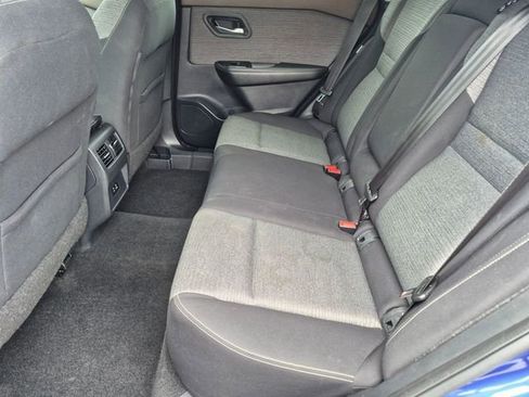 Used 2021 Nissan Rogue SV AWD/4WD image 10