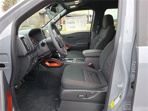New 2026 Nissan Frontier PRO-4X w/ Pro-4x Convenience Package image 37