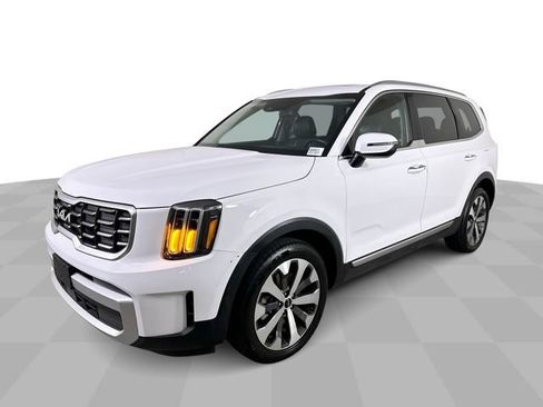 Used 2025 Kia Telluride S FWD image 1