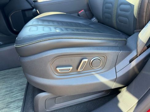 Used 2025 Rivian R1T Adventure AWD/4WD image 16