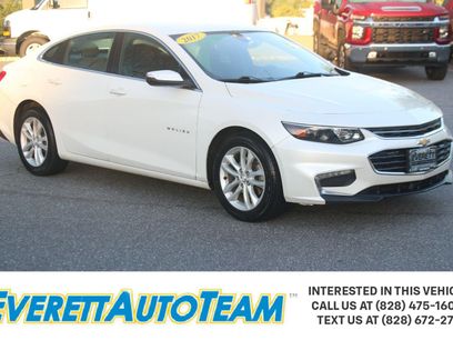 Used 2017 Chevrolet Malibu LT