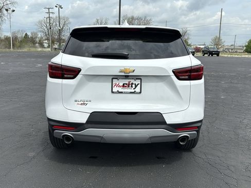 Used 2023 Chevrolet Blazer LT w/ Driver Confidence Package image 6