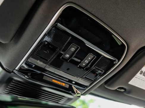 New 2026 Land Rover Range Rover SE AWD/4WD image 43