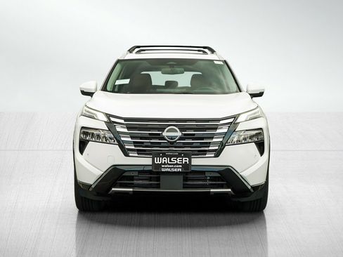 New 2026 Nissan Rogue Platinum w/ Platinum Premium Package image 2