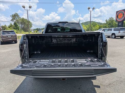 Used 2018 Ford F150 XL w/ Equipment Group 101A Mid AWD/4WD image 6