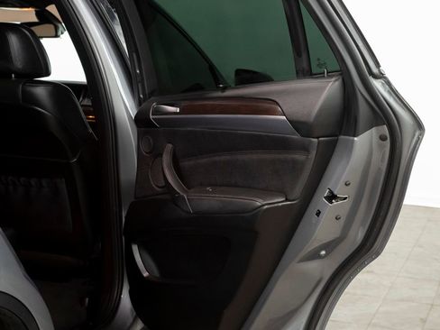 Used 2014 BMW X6 xDrive35i image 19