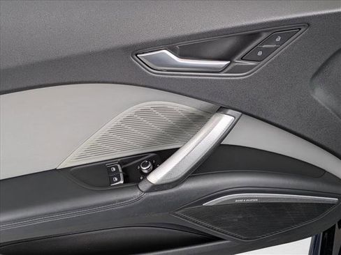 Used 2016 Audi TT 2.0T image 19