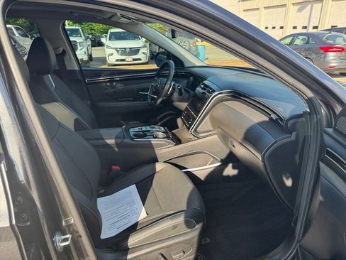 Used 2024 Hyundai Tucson Limited AWD/4WD image 32