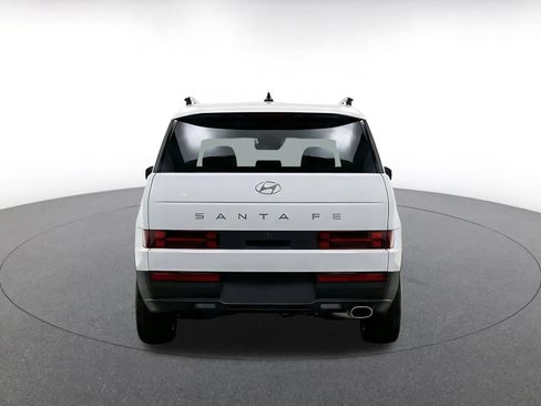 Used 2026 Hyundai Santa Fe SEL FWD image 9