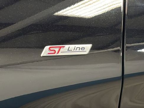 Used 2022 Ford Explorer ST-Line AWD/4WD image 44