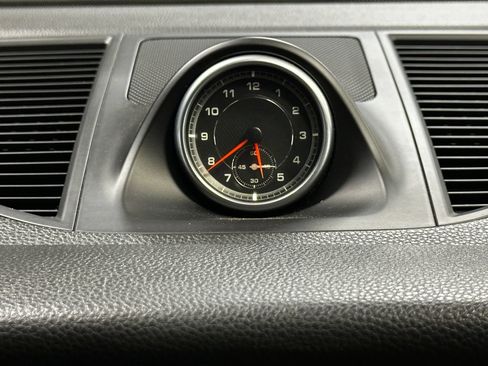 Used 2017 Porsche Macan image 37