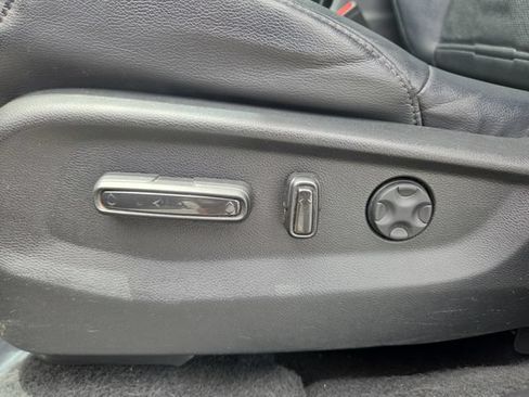 Used 2018 Honda CR-V EX-L image 12