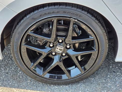 Certified 2024 Honda Civic Sport image 12
