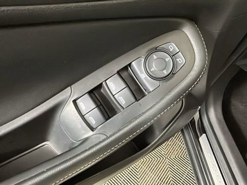 Used 2023 Buick Encore GX Select w/ Safety Package II AWD/4WD image 11